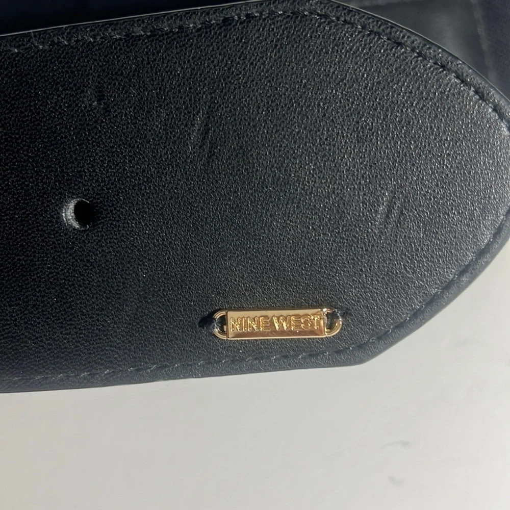 Nine West black elastic belt size M/L